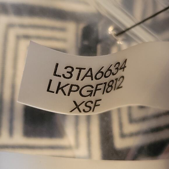 KARL LAGERFELD PARIS Women's Monogram Printed Utility Button Down Shirt Large - Picture 12 of 12